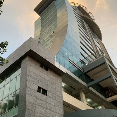 Office on rent in DLH Park, Goregaon West