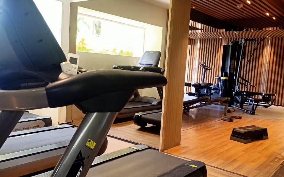 Gymnasium1 - Ng Eclat, Andheri West