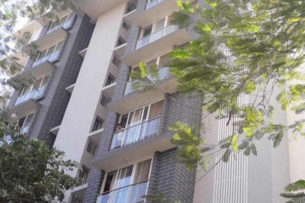 Flat on rent in Mantri Parijat, Santacruz West