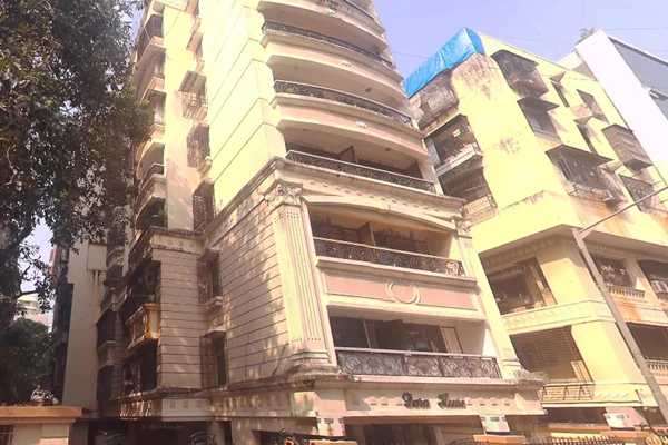 Flat on rent in Dara House, Khar West