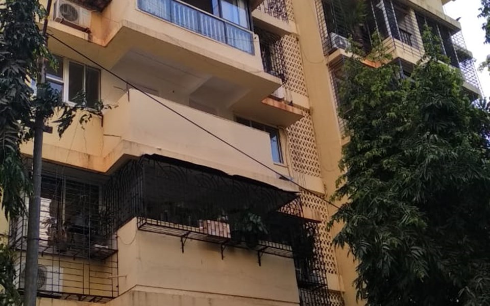 Sherly Queen, Bandra West