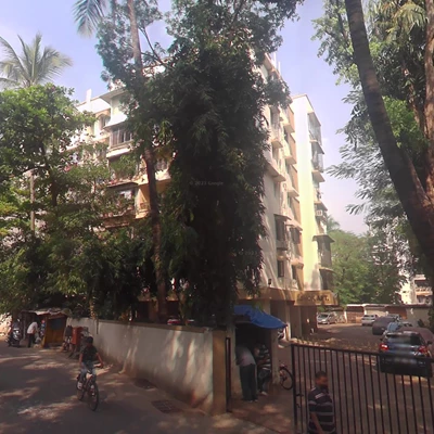 Flat on rent in Ashok Apartments, Juhu