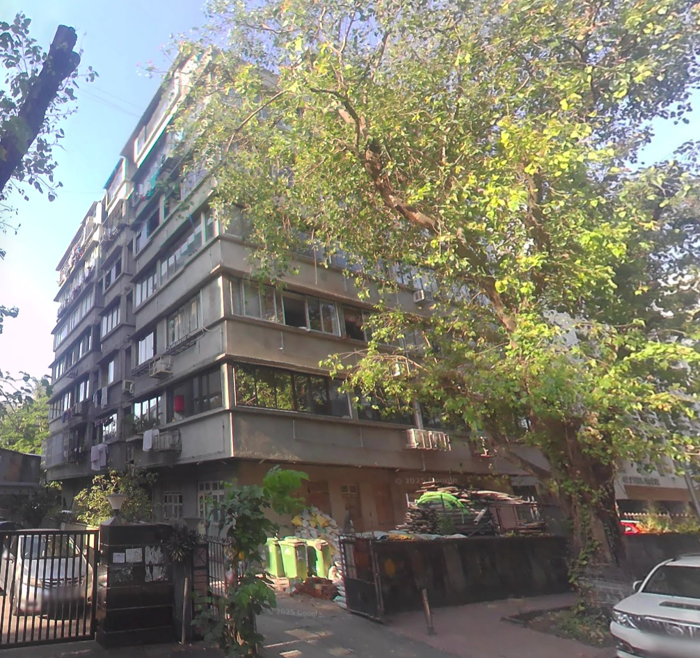 3 BHK Flat on Rent in Marine Drive - Ahura Mahal