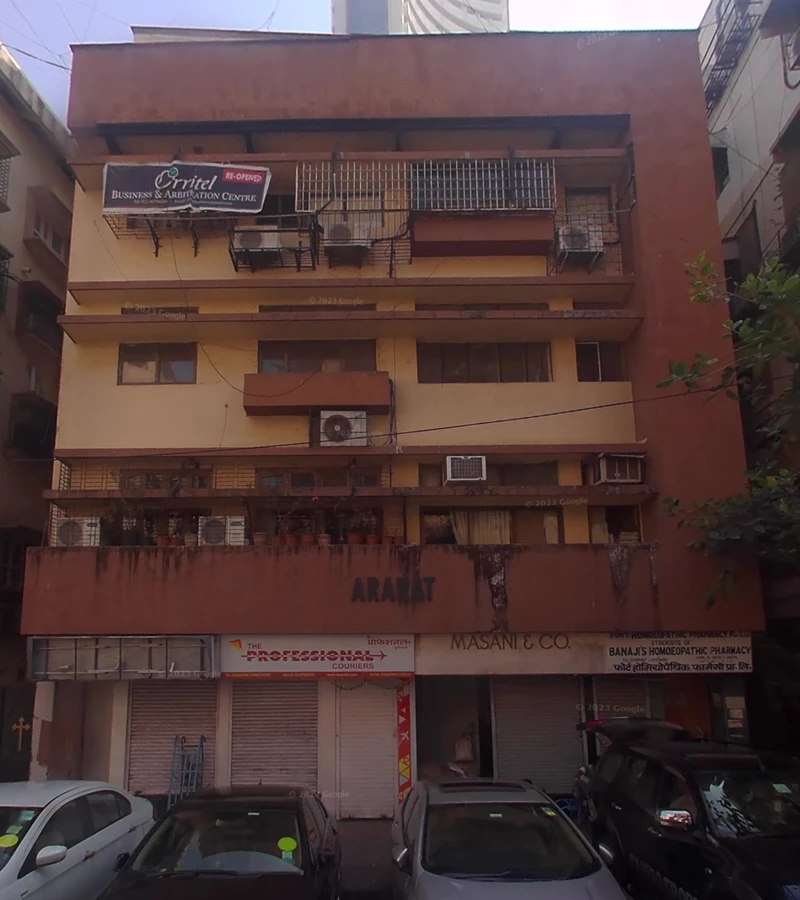 7 - Ararat Building - Fort, Fort