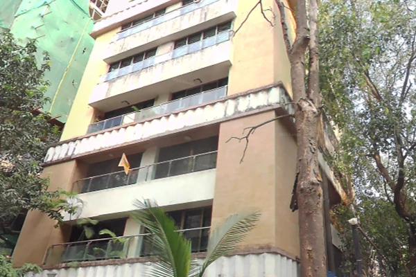 Flat on rent in Arihant Apartment, Khar West