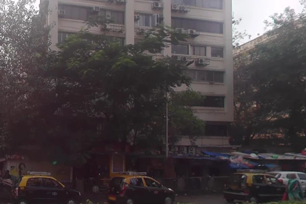 Office on rent in Arun Chambers, Tardeo