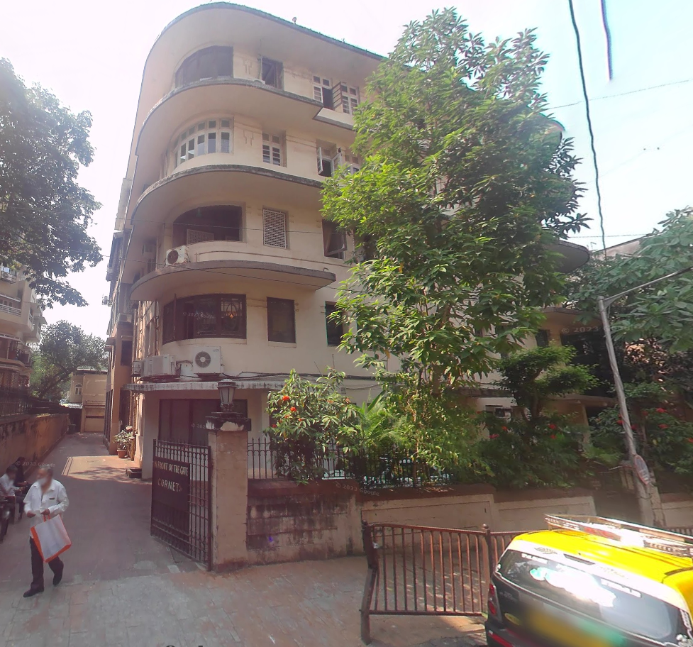 2 BHK Flat on Rent in Breach Candy - Gold Cornet