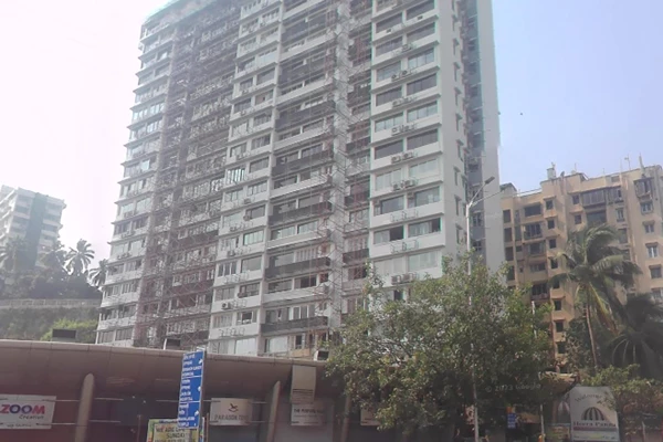 Flat for sale in Heera Panna, Tardeo
