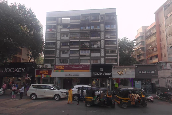 Flat on rent in Kamal Apartment, Andheri West