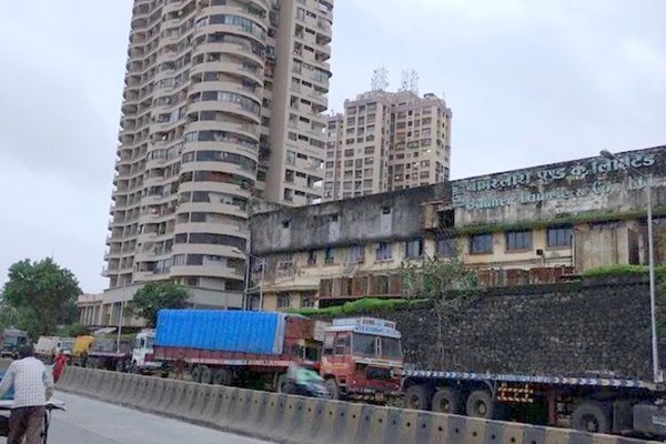 Flat for sale in Krypton Tower, Sewri
