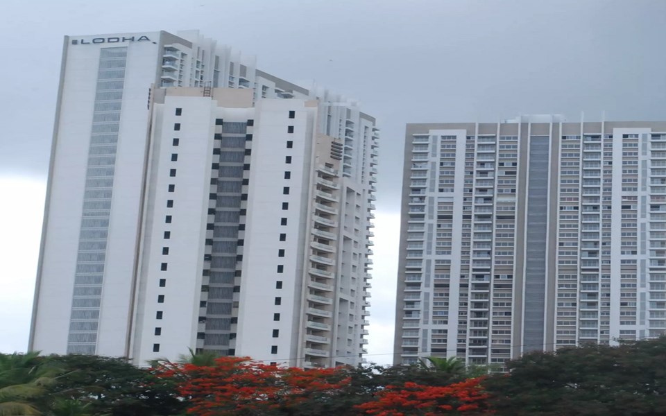 Lodha Aurum Grande, Kanjur Marg
