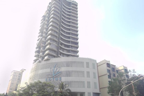 Office on rent in Lotus Link Square, Andheri West