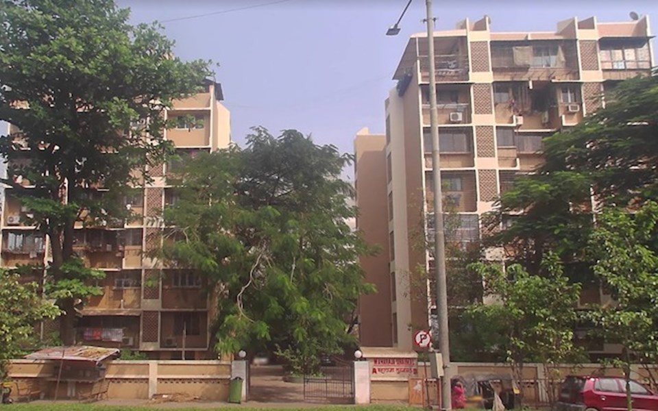 Building - Maharaja Surajmal, Andheri West