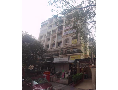 6 - New Imperial Plaza, Bandra West