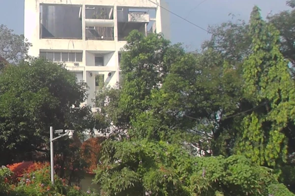 Office on rent in Om Chambers, Kemps Corner