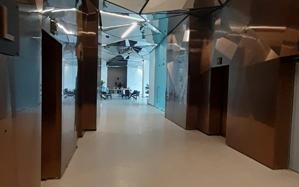 6 - Parinee I, Andheri West