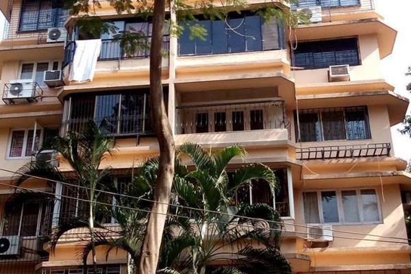 Flat on rent in Premal, Santacruz West