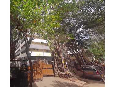 4 - Shah And Nahar Industrial Premises, Worli