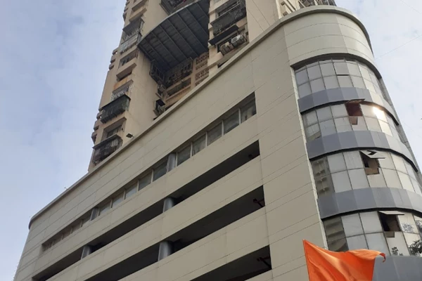 Flat for sale in Shiv Tapi, Gamdevi
