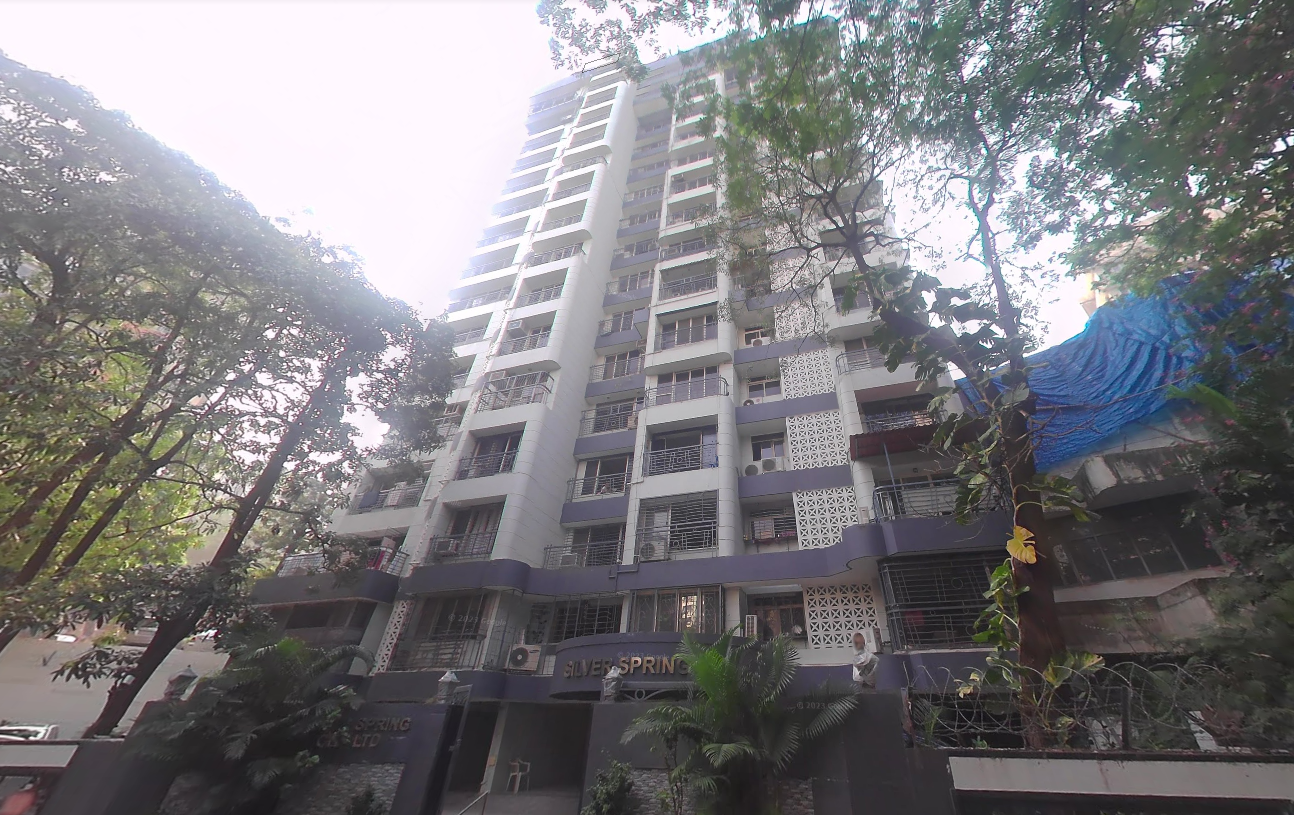 4 BHK Flat for Sale in Bandra West - Silver Spring