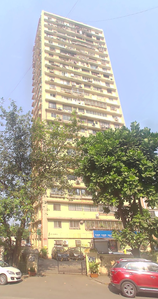 2 BHK Flat on Rent in Breach Candy - Skyscraper