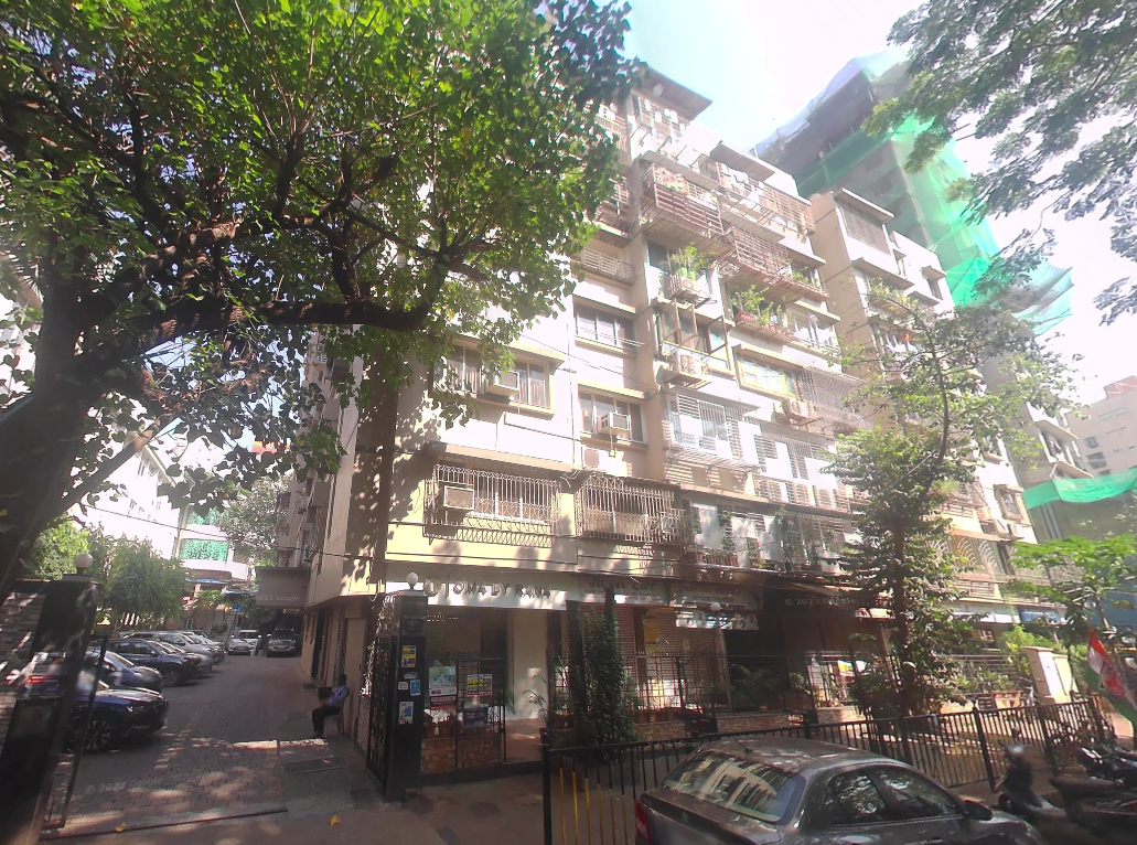 4 BHK Flat for Sale in Prabhadevi - Vicky Apartment