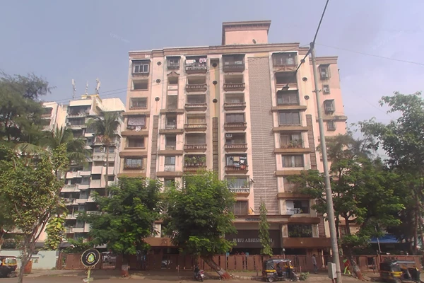 Flat on rent in Juhu Abhishek Apartment, Andheri West