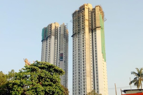 Flat for sale in Acme Oasis, Kandivali East
