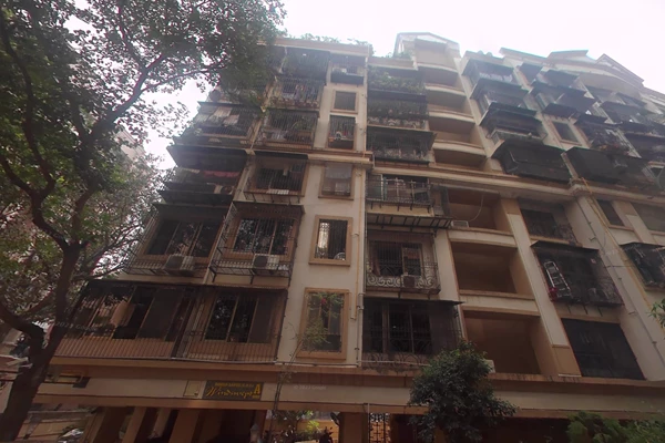 Flat on rent in Windswept, Juhu