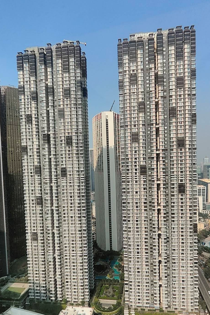 Flat on rent in Lodha Parkside, Worli