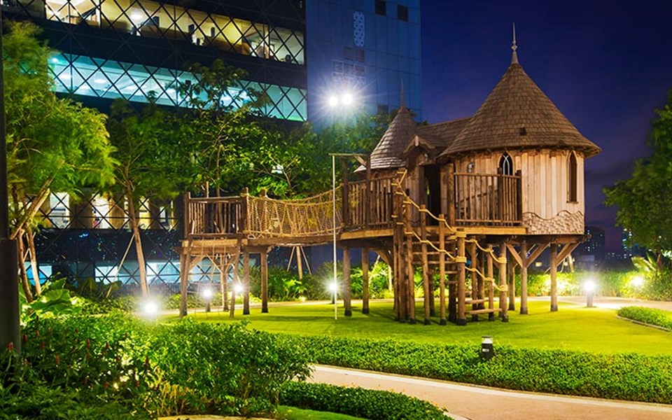 Garden1 - Lodha The Park, Worli