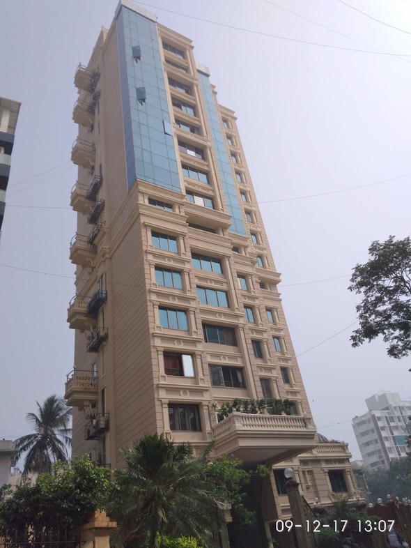3 BHK Flats on Rent in Little Heights, Bandra West