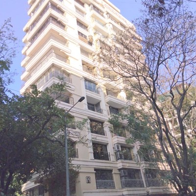 5 BHK Flats on Rent in Regal, Santacruz West