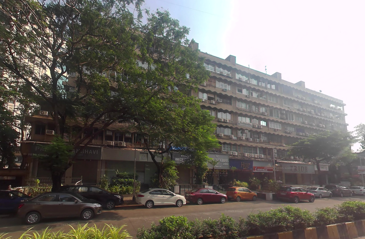 3 BHK Flat for Sale in Gamdevi - Dharam Palace