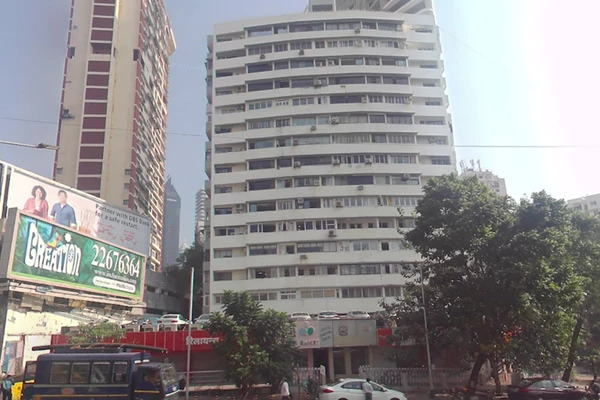 Flat for sale in Crystal Apartments, Altamount Road