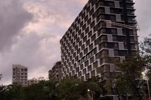 Flat for sale in Dlh Mamta, Andheri West