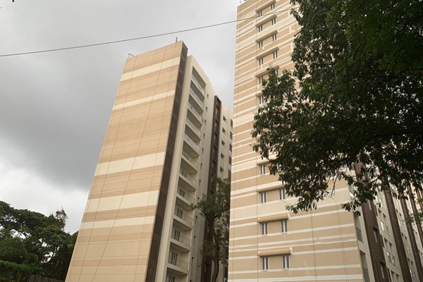 Flat on rent in Mahindra Vivante, Andheri East