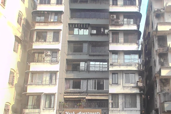 Flat on rent in Yash Apartment, Tardeo
