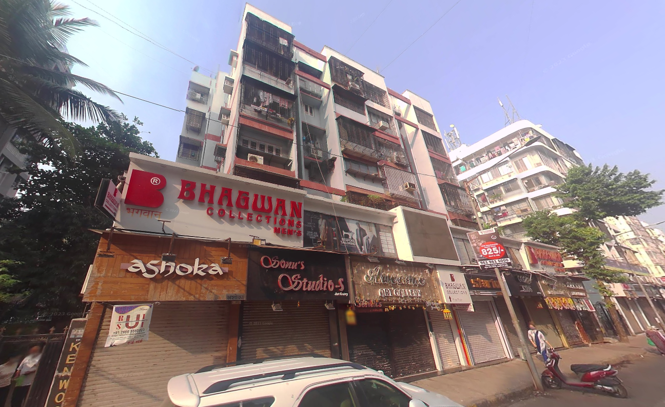 1 BHK Flat on Rent in Andheri West - Kenwood Apartment