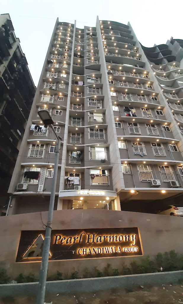 Flat on rent in Pearl Harmony, Andheri West