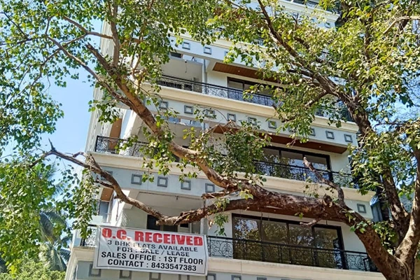 Flat for sale in Pratham, Santacruz East