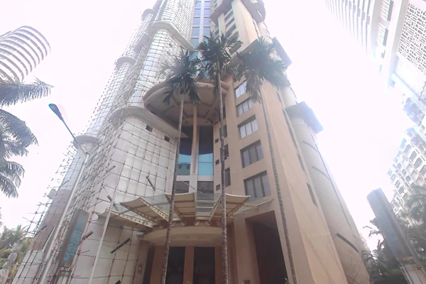 Flat for sale in Mahindra Heights, Tardeo