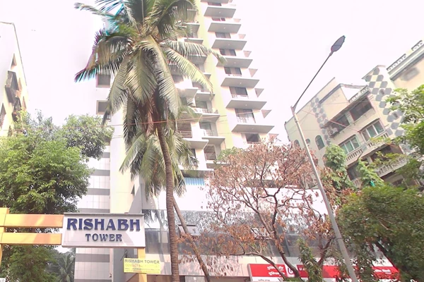 Flat for sale in Rishabh Tower, Andheri West