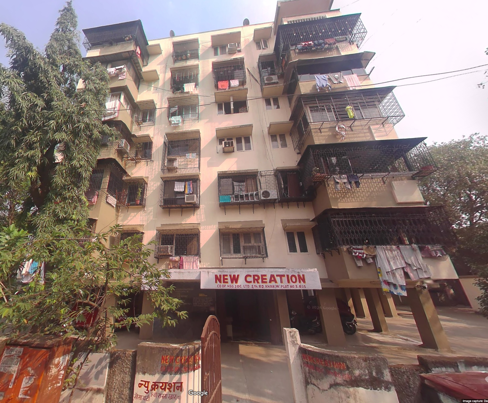 2 BHK Flat for Sale in Khar West - New Creation