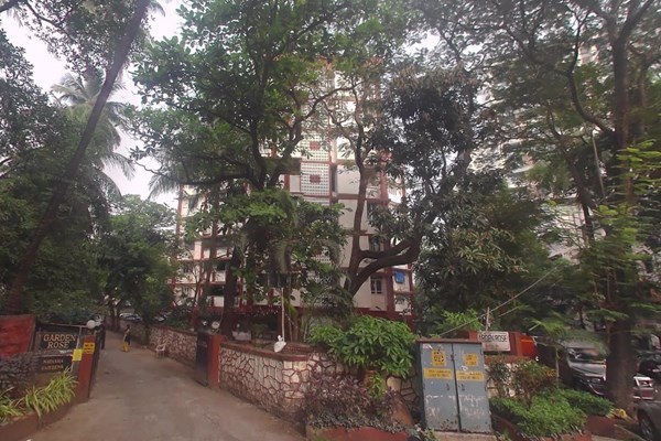 Flat on rent in Garden Rose, Andheri West