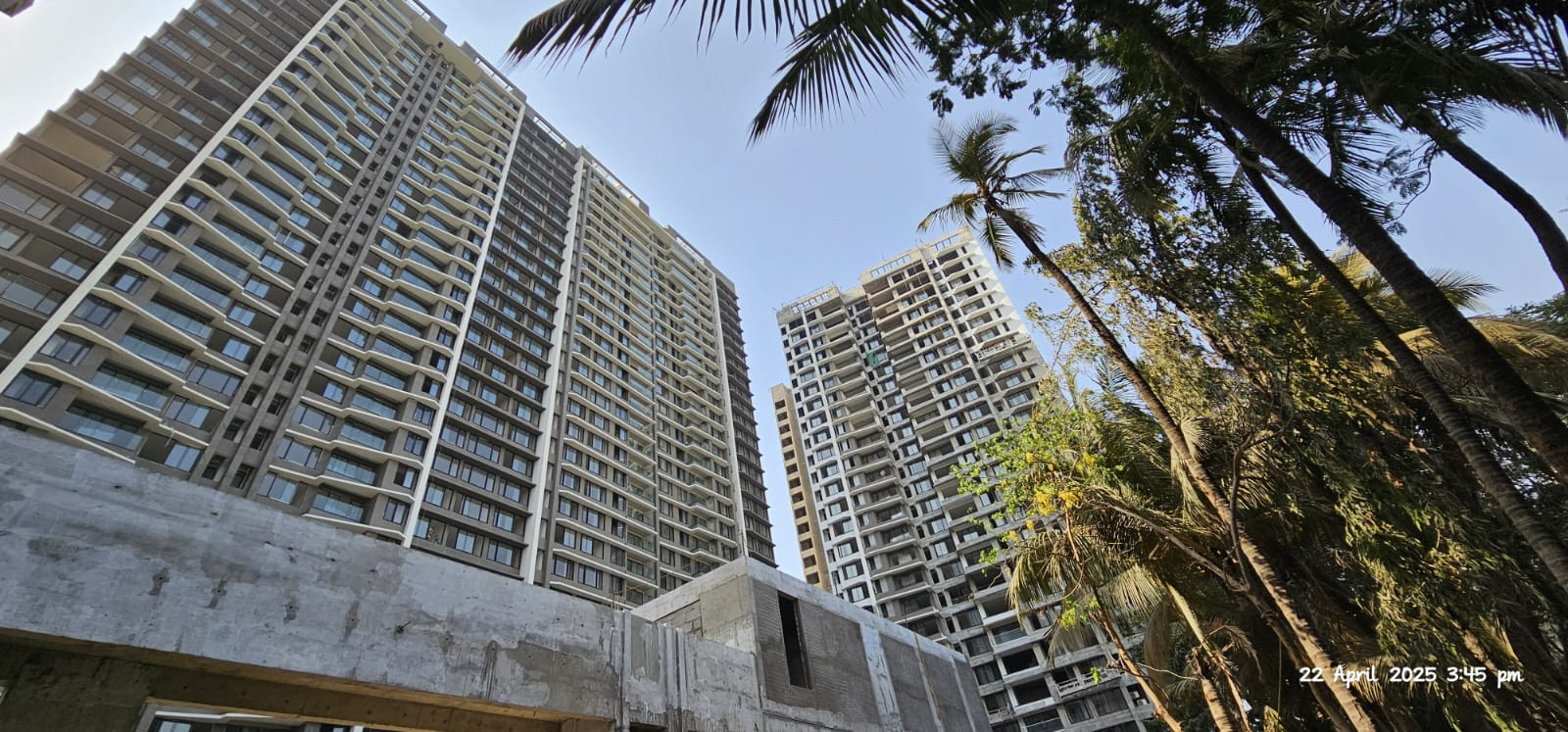 3 BHK Flat on Rent in Bandra East - Kalpataru Magnus
