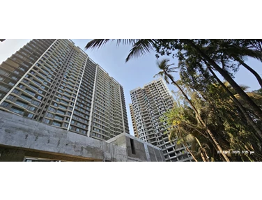4 - Kalpataru Magnus, Bandra East
