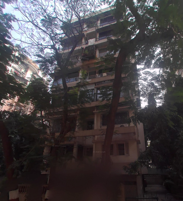 Office on rent in Sapphire, Khar West