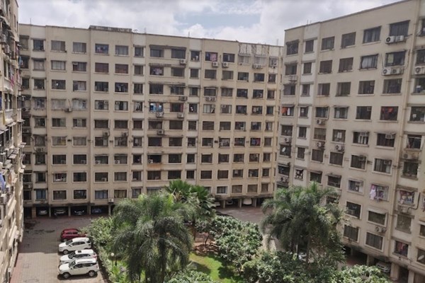 Flat on rent in Green Woods, Andheri East