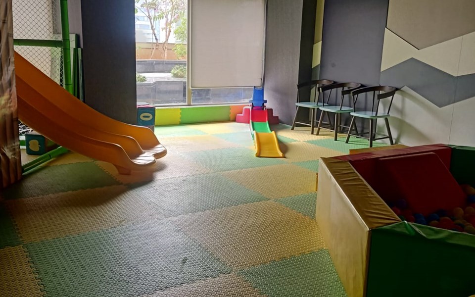 Common Area - Transcon Triumph, Andheri West